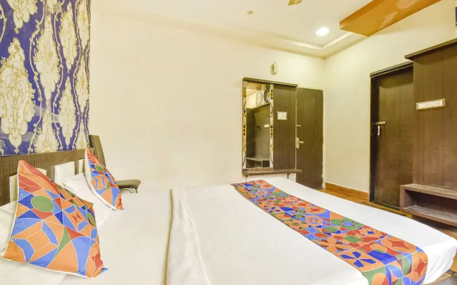 Fabexpress Shri Shyam Palace