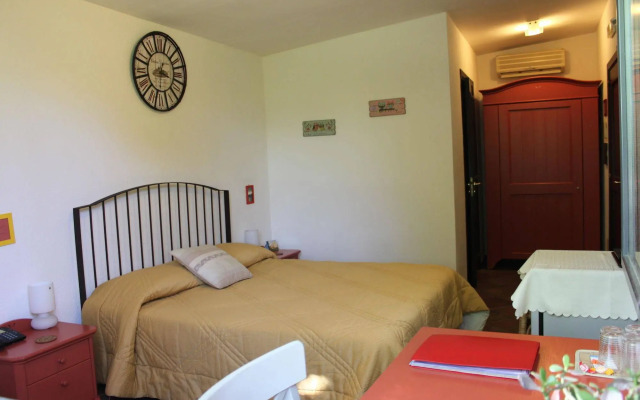 Flegrea House - Casa Rosa