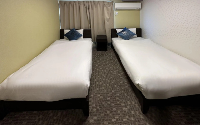 Miro Kyoto Nijo Hotel