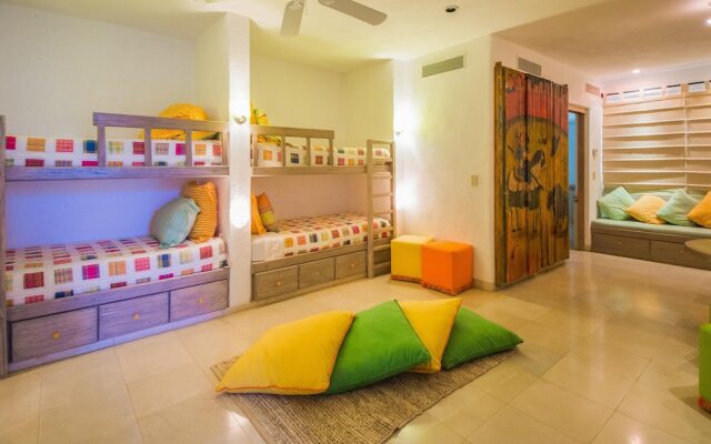 Two Luxurious Villas Perfect for Golfers at Dos Casas