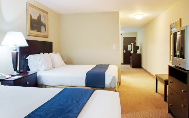 Holiday Inn Express Leesville, an IHG Hotel