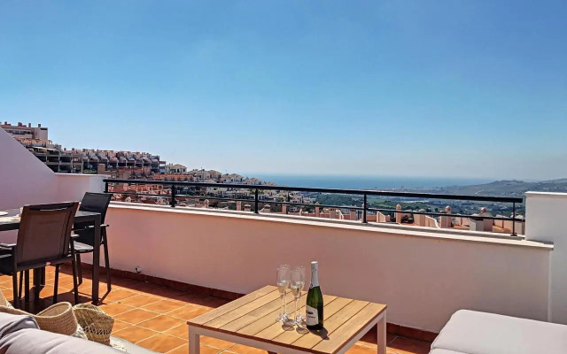2268-Penthouse with terrace seaview