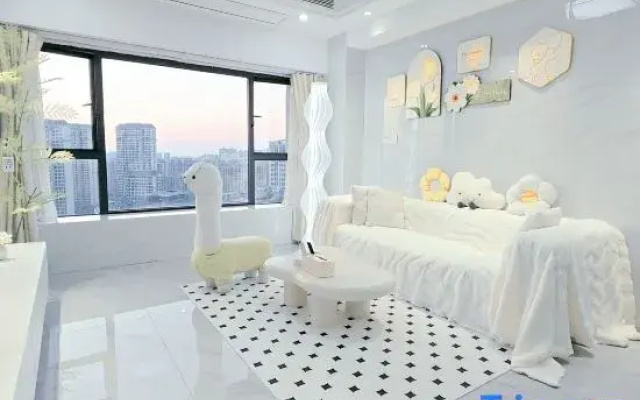 Style · LOFT Designer Cinema Apartment Hotel