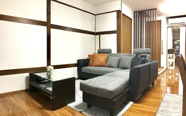 Osaka Premium House