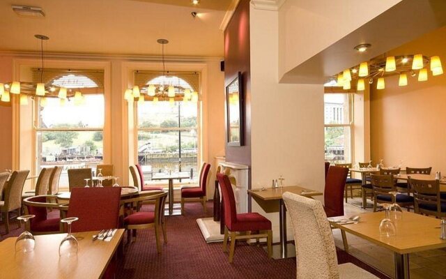 Premier Inn Newcastle City Centre - Quayside