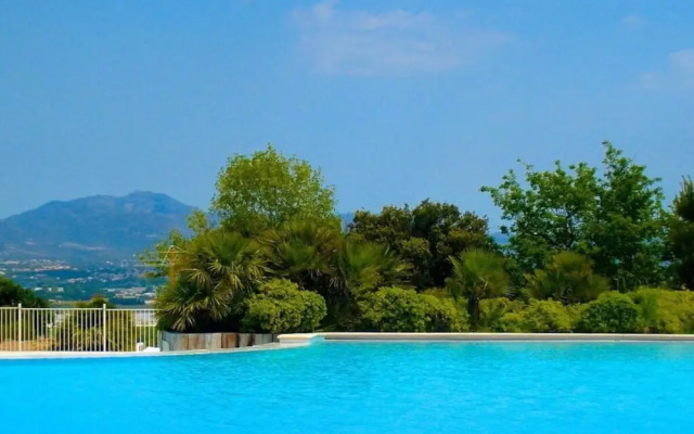 Maison Anna Comfortable Holiday Residence