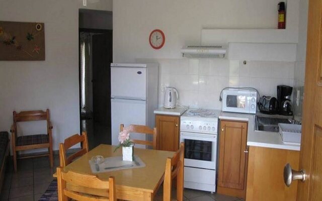New Kydonia Suites & Studios
