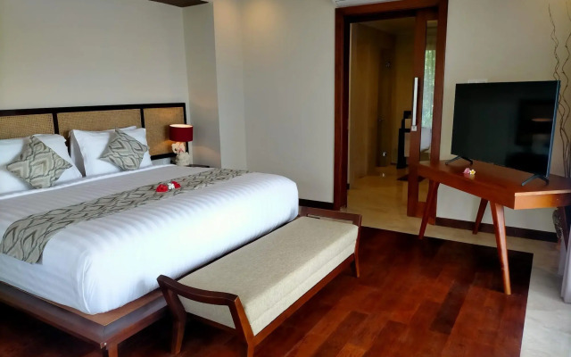 The Grand Villandra Resort