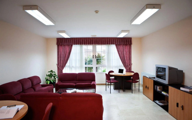 Rialta Apartahotel