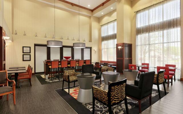 Hampton Inn & Suites Lawton