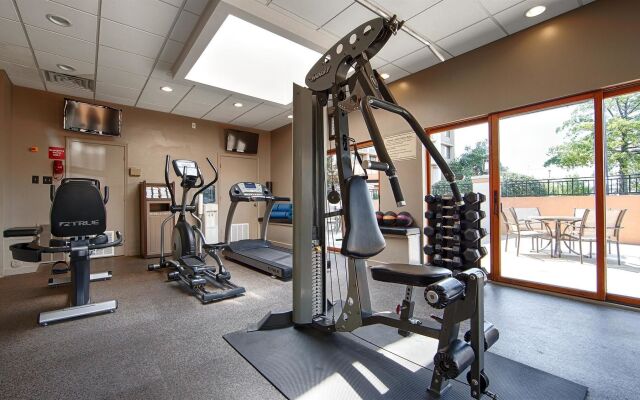 Best Western Plus The Charles Hotel