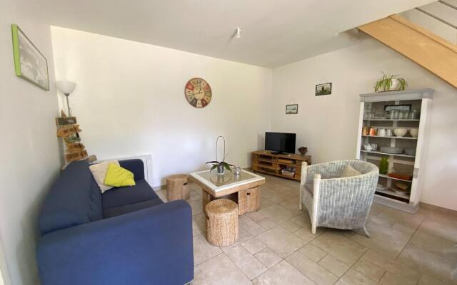 Farmhouse in Lancheres Near Somme Bay