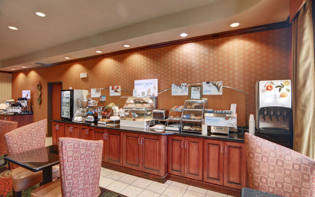 Holiday Inn Express & Suites Altus by IHG