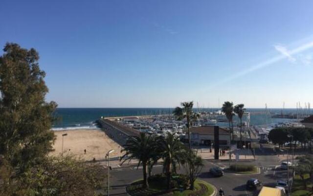 Apartamentos Imperial Mar