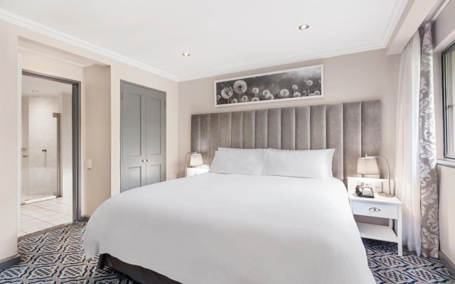 Protea Hotel by Marriott Johannesburg Balalaika Sandton