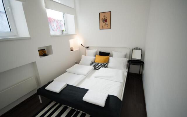 Romantic New 2 Bedroom Vilnius Best Location