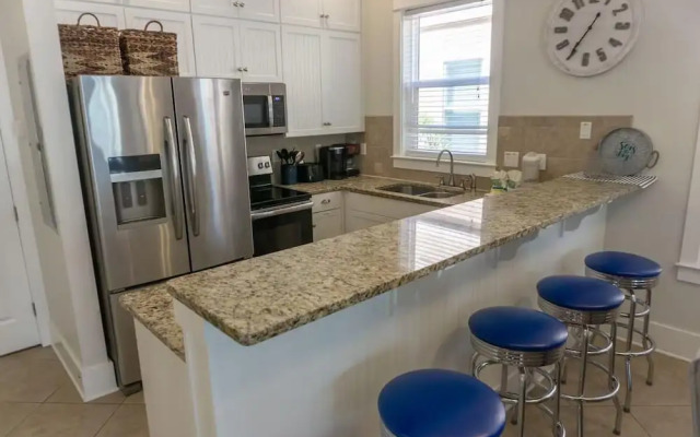 Miramar Beach Villa 114- Beach Therapy