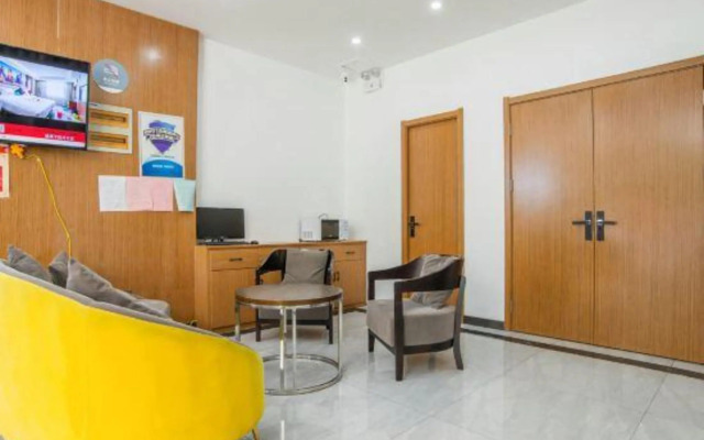 Lanzhou Qianyu Yicheng Shangpin Hotel