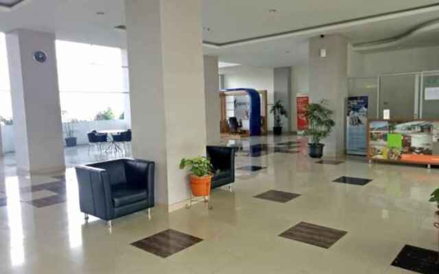 Easton Park Apartment by 7Rm