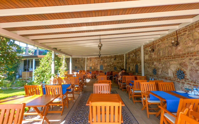 Cunda Rota Hotel