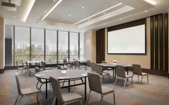 Hyatt Place Shanghai Tianshan Plaza
