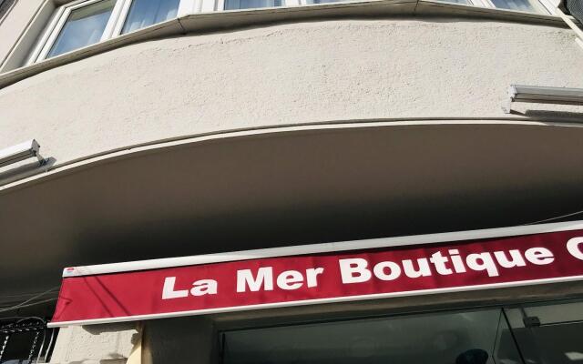 La Mer Boutique Hotel