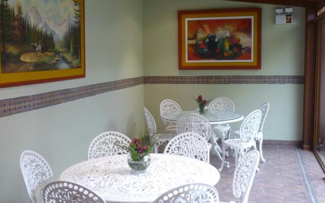 Sevilla House