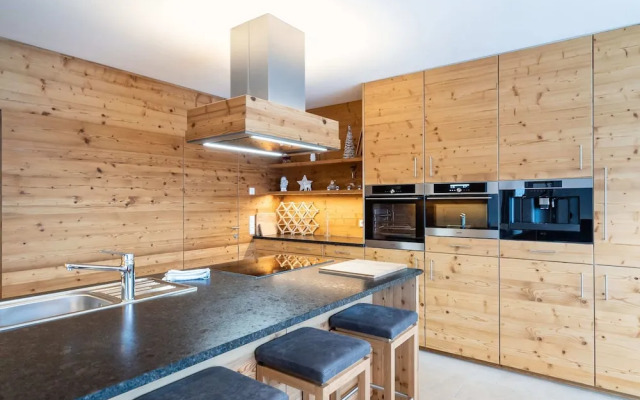 Cozy Holiday Home in Mauterndorf near Ski Area