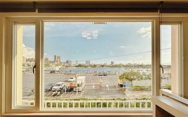 Canal16 HarborView Studio