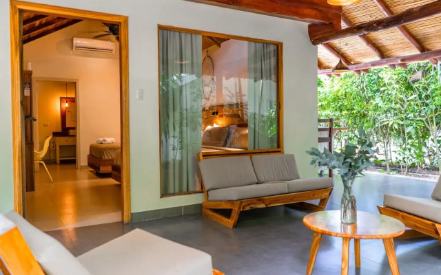 Banana Beach Hotel