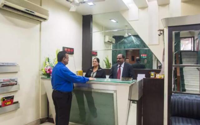 Hotel Yogi Broadway, Chembur