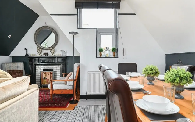 Host Stay The Cliff Greenhouse