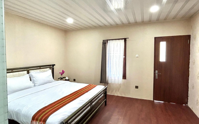 Bayview Beach Resort East Lombok