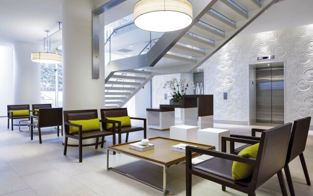 Element Vancouver Metrotown