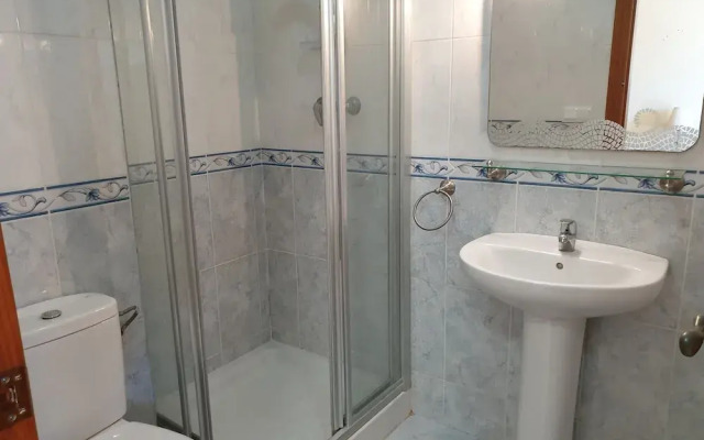 Delightful Spacious 2 bed Apartment in Nerja