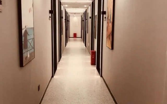 Maia Hostel
