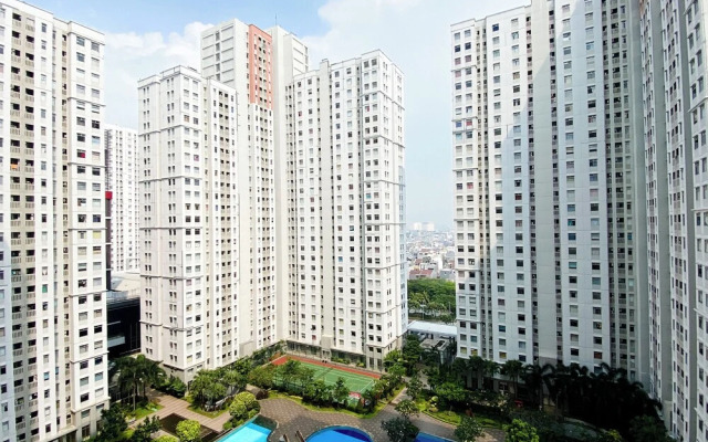 Stunning And Homey 2Br Green Bay Pluit Apartment