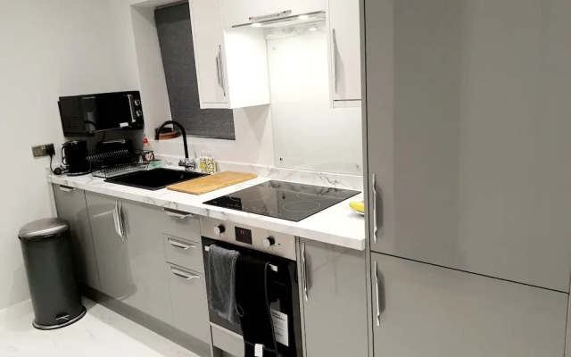 Modern Studio Apartment in Newcastle Upon Tyne