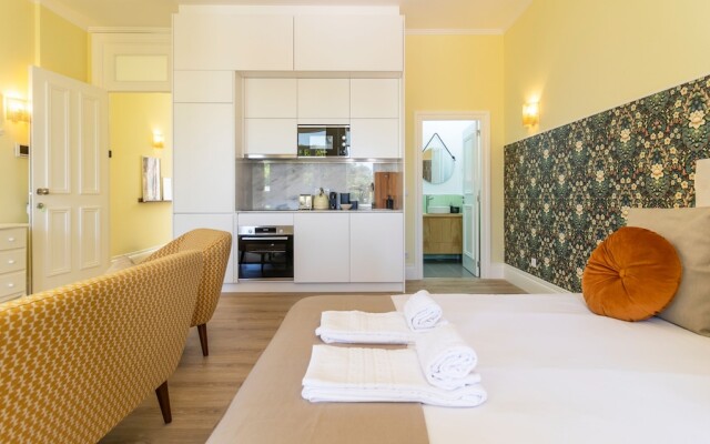 Urban House Marquês by LovelyStay