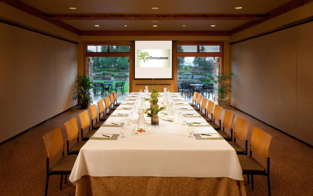 Willows Lodge