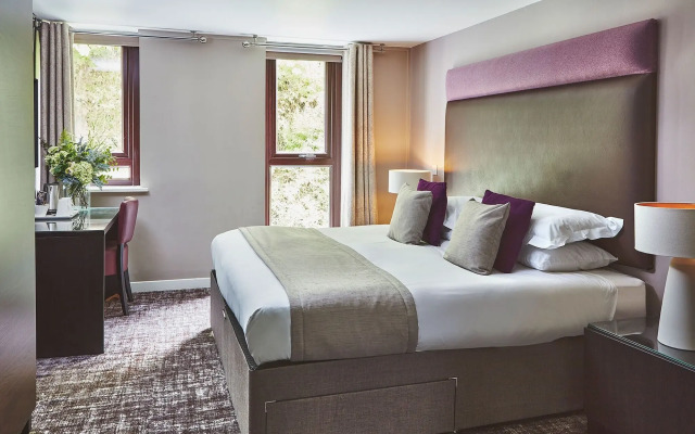 The Ranald Apartments