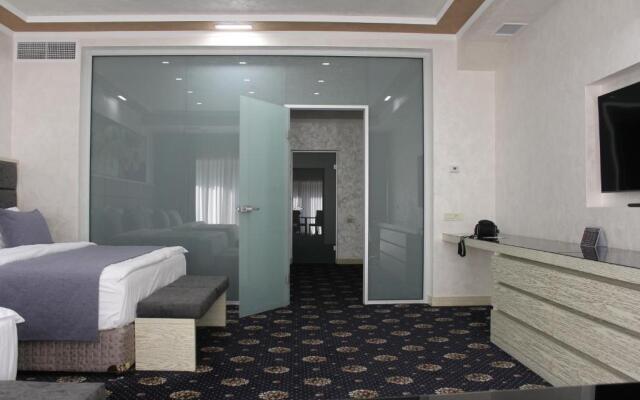 Erebuni Hotel
