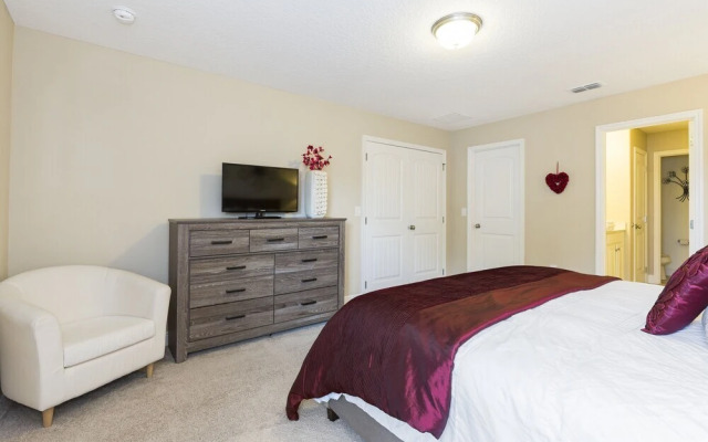 Poolhouse: 6 bedroom / 5 bath - OT4191