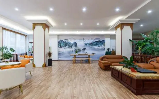 Manzhou Hotel (Yongding Tulou Huading Branch)