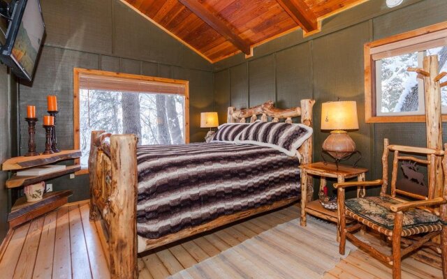 Treehouse On The Stream