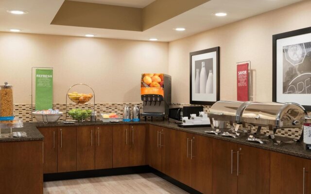 Hampton Inn West Des Moines Lake Drive