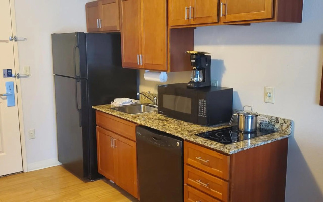 Candlewood Suites Champaign-Urbana University Area by IHG