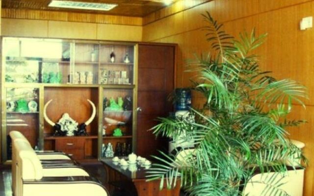Thai Ninh Hotel