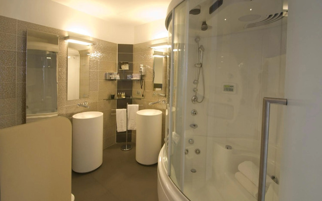 Hotel Premier & Suites