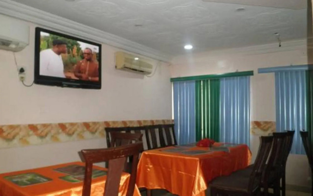 Isno Hotel
